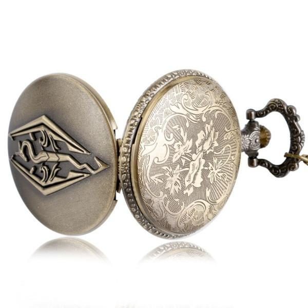 Skyrim Pocket Watch bronze front and back